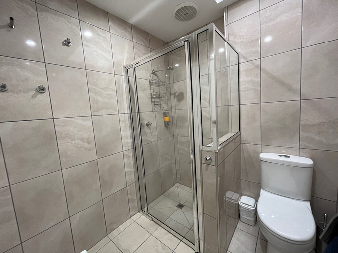Bathroom 3, Ryley Motor Inn, Wangaratta - Central