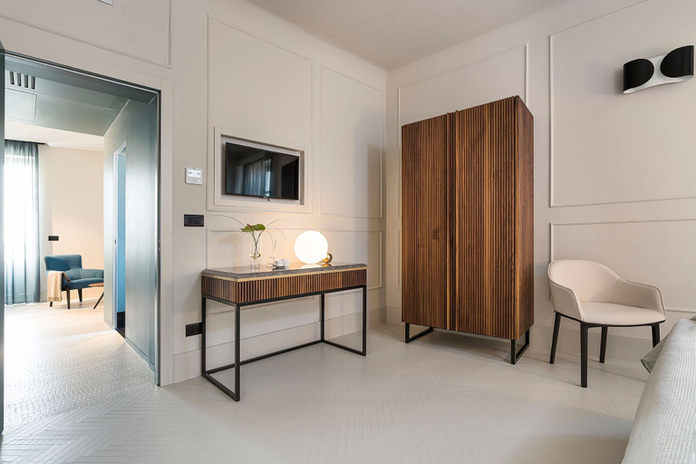 Bedroom 2, Byssus Suites, Syracuse