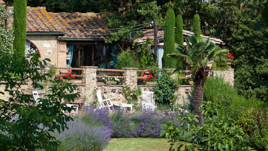 Exterior & Views 2, Borgo Paradiso 4 2 in Ciciano, Siena