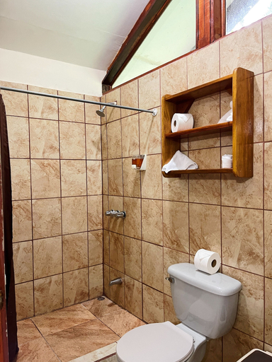 Bathroom 4, Dreams Lodge Monteverde, Puntarenas