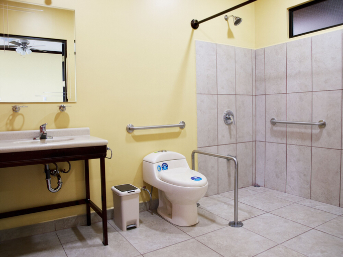 Bathroom, Vivens Bed & Breakfast Sarchi, Valverde Vega