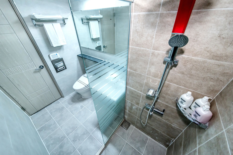 Bathroom 4, The Stay Century Hotel, Jeju