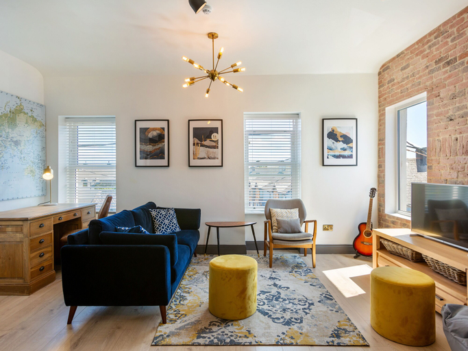 Macs Townhouse