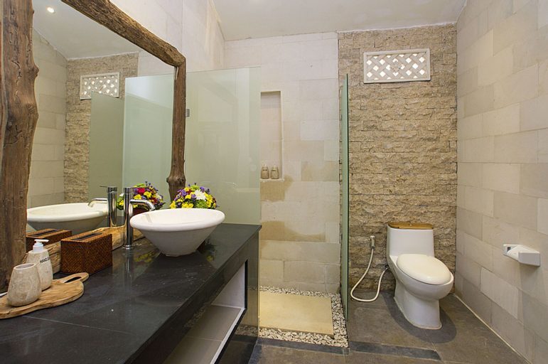 Bathroom 3