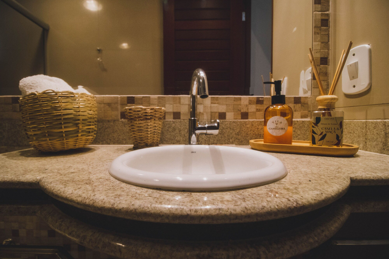 Bathroom, Vila Gameleira Casinha, Passo de Camaragibe