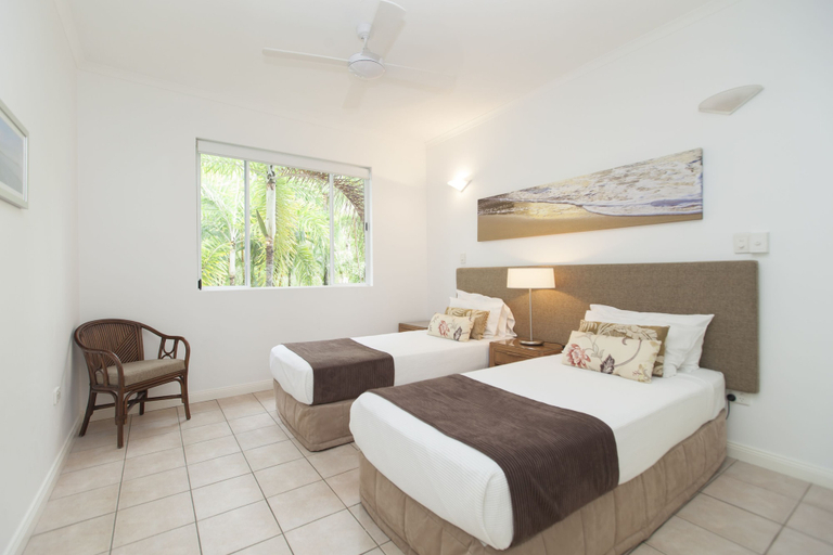 Bedroom 2, Seascape Holidays- Beaches, Douglas