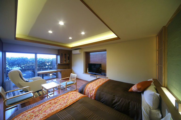 Bedroom 4, Asagirinomieru Yado Yufuin Hanayoshi, Yufu