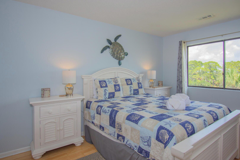 Bedroom 3, 180 Beach Club Villa, Beaufort