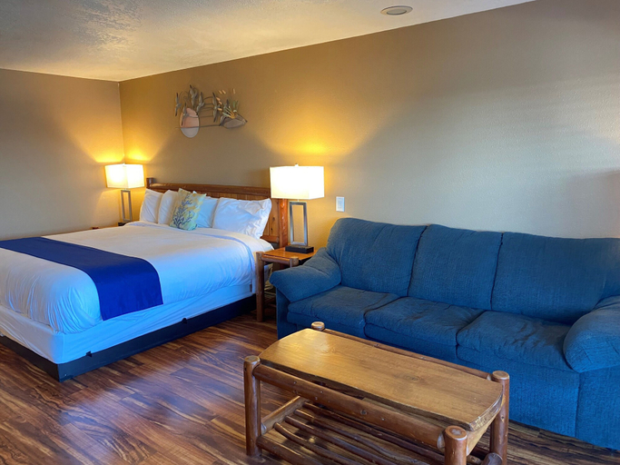 Bedroom 2, Waterfront at Potlatch, Mason