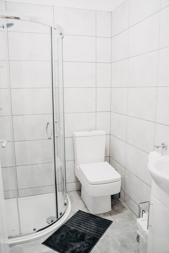Bathroom 4, Flat Iron Anfield, Sefton