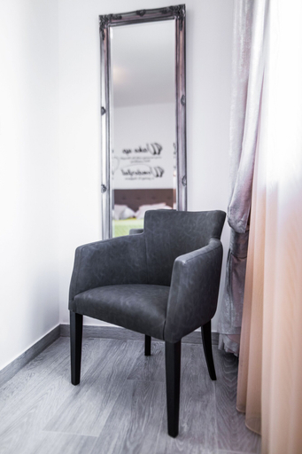 Others 5, L&L Apartments, Split