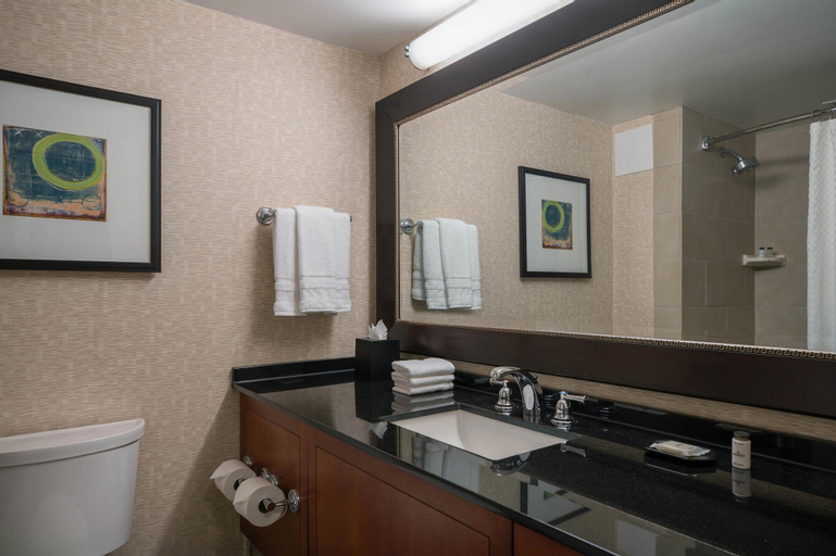 Bathroom 27