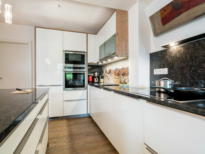 Others 4, Beautiful Apartment Near Ski Area in Salzburg, Zell am See