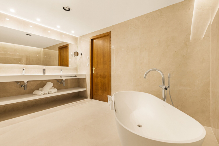 Bathroom 5, CM Mallorca Palace Hotel - Adults Only, Baleares