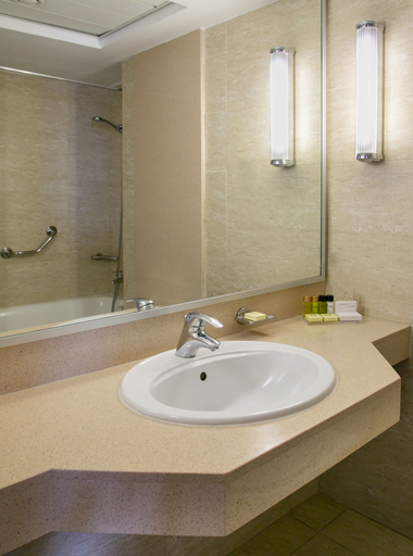 Bathroom 5, Atlantica Miramare Beach