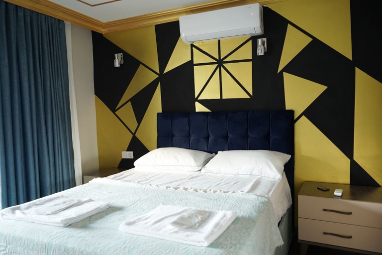 Bedroom 3, Middle Village, Beşiktaş