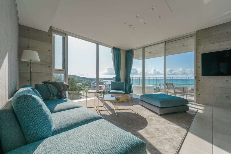 Okinawa Plaisant Villa, Onna