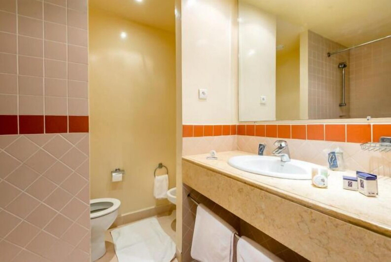 Bathroom 5, Hôtel Farah Safi, Safi