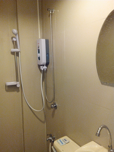 Bathroom 5, Boracay Midtown Hotel, Malay
