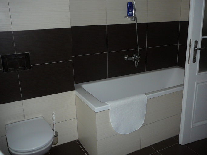 Bathroom 3, FUKAS Apartments MEDENA, Bratislava I