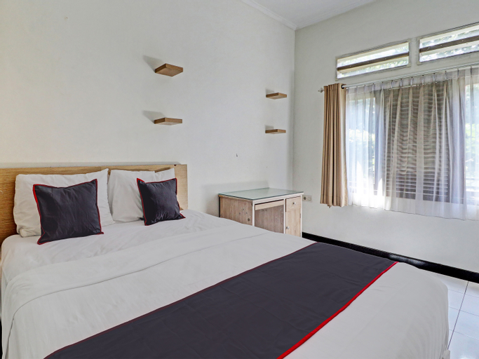 Bedroom 1, Capital O 92705 Lea Residence Dago, Bandung
