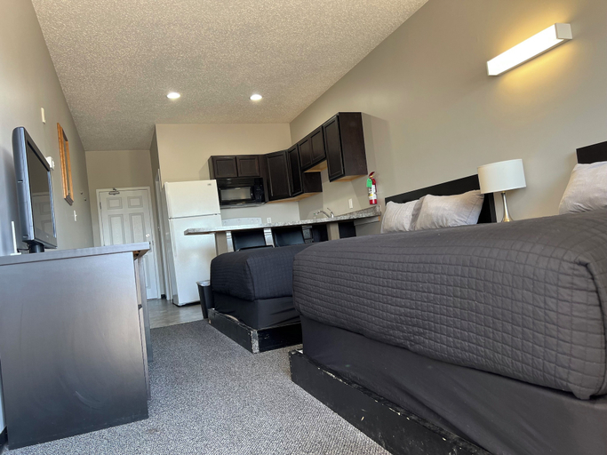 Bedroom 3, Come On Inn Motel, Division No. 2