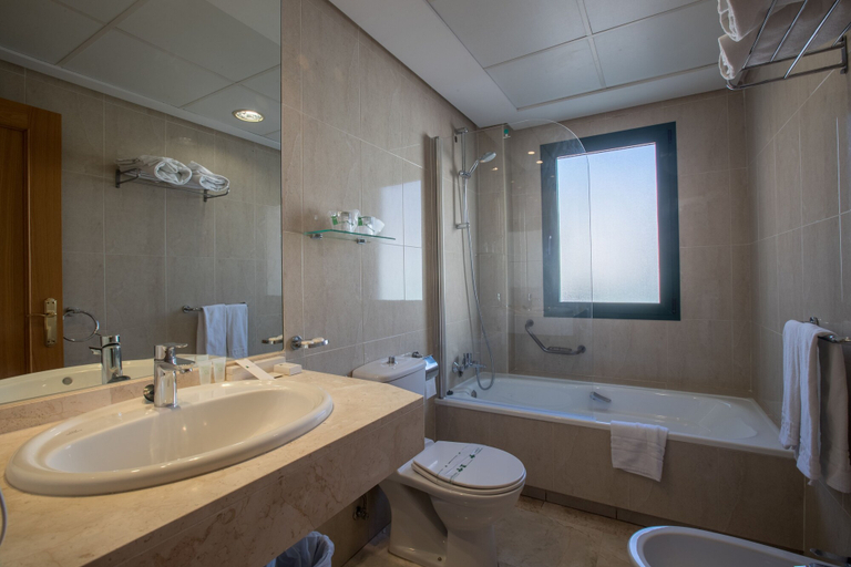 Bathroom 5, Hotel Torremar – Mares, Málaga