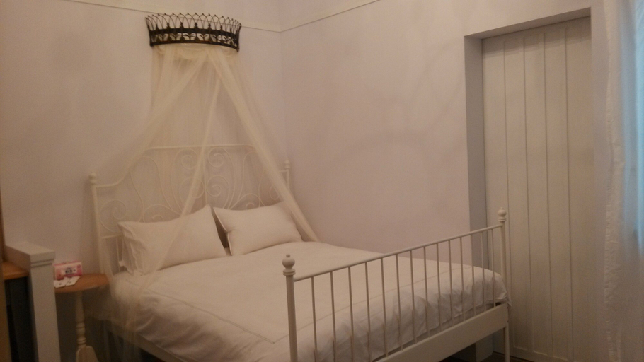 Bedroom 3, Antique's home, Pingtung