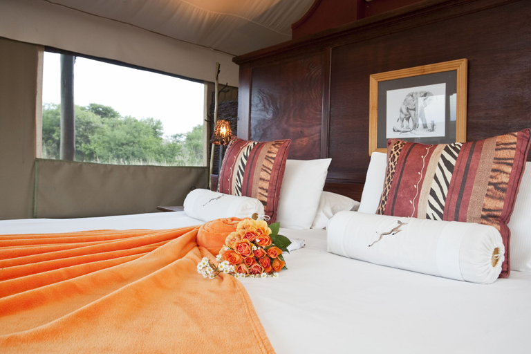 Bedroom, The Springbok Lodge, Uthukela