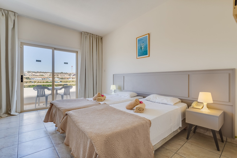 Bedroom 4, Piere Anne Beach Hotel