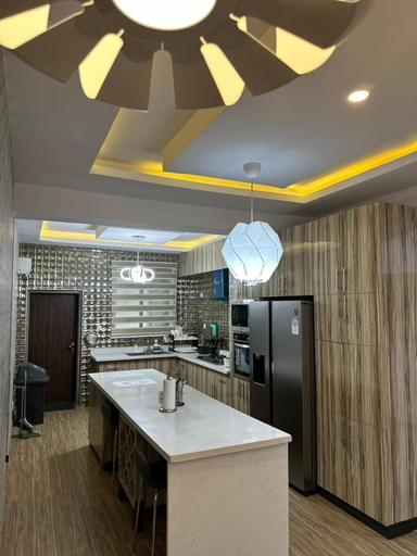 Others 4, Nigus House Oniru, Eti-Osa