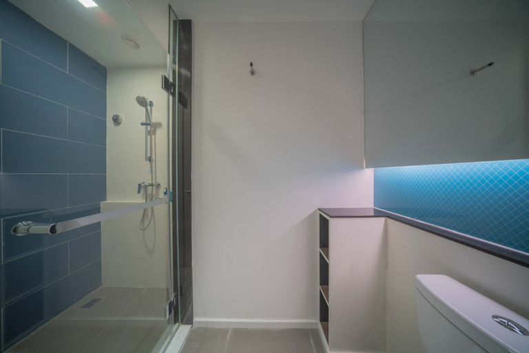 Bathroom 3, Holiday Inn Express NANTONG NORTH GATEWAY by IHG, Nantong