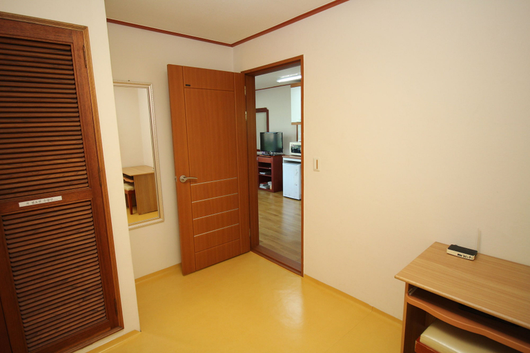 Others 5, Palm Hill Pension, Seogwipo
