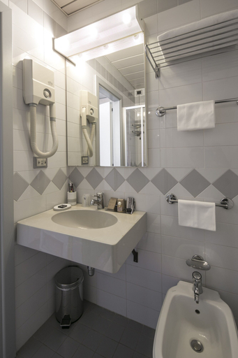 Bathroom 4, Hotel Falco D'Oro by Falco D'Oro Hotels, Bologna