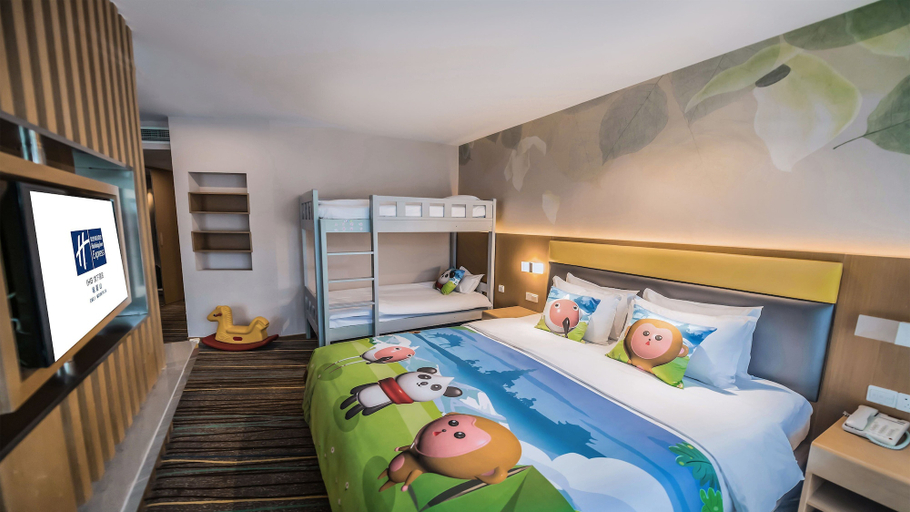 Bedroom 3, Holiday Inn Express EMEI MOUNTAIN by IHG, Leshan