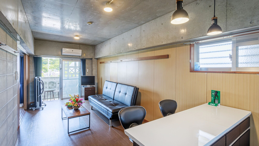Others 4, Nago Parkside Condominium TK Stay, Nago