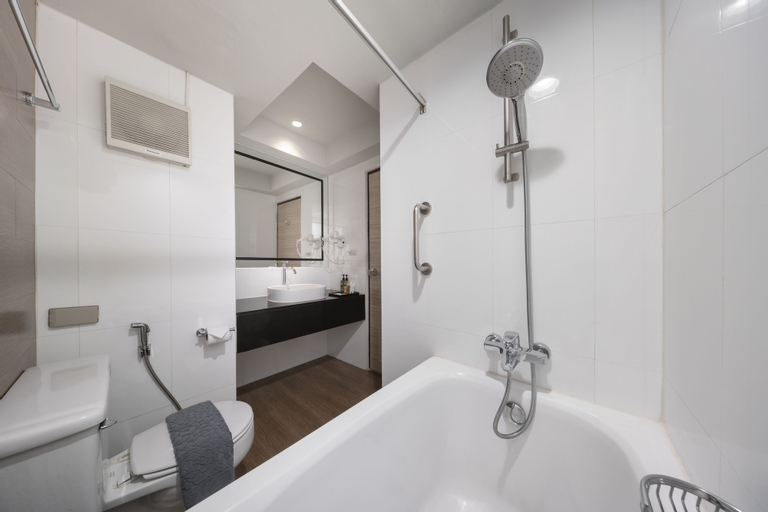 Bathroom 3
