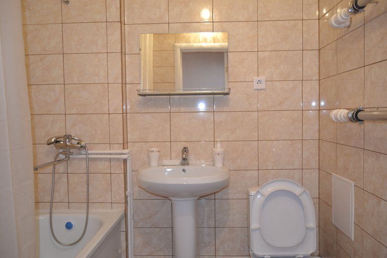 Bathroom 3, North Star Hotel Apartments, Velikiy Novgorod