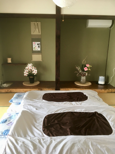 Bedroom 25