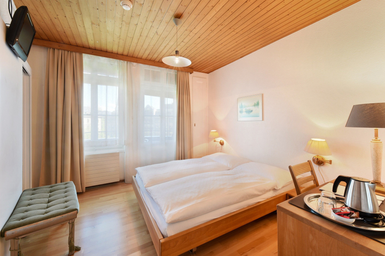 Bedroom 3, Hotel National Bern, Bern