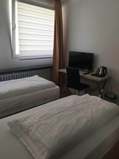 Bedroom 4, Hotel Central Hannover, Region Hannover