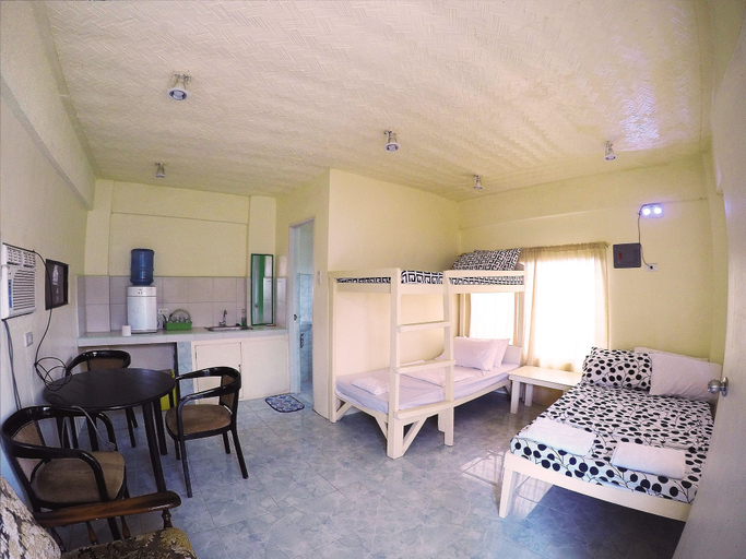 Others 5, JMP Hostel, Coron