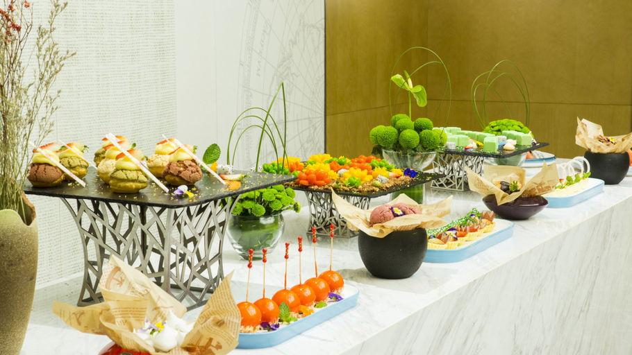 Food & Drinks 4, Holiday Inn & Suites TIANJIN DOWNTOWN by IHG, Tianjin
