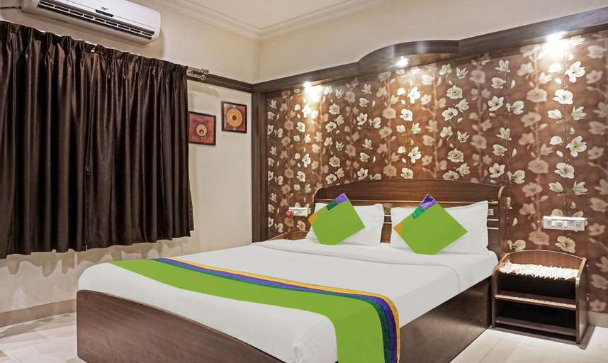 Bedroom 1, Treebo Excellent Home, Pune