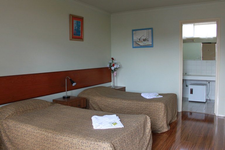 Bedroom 10