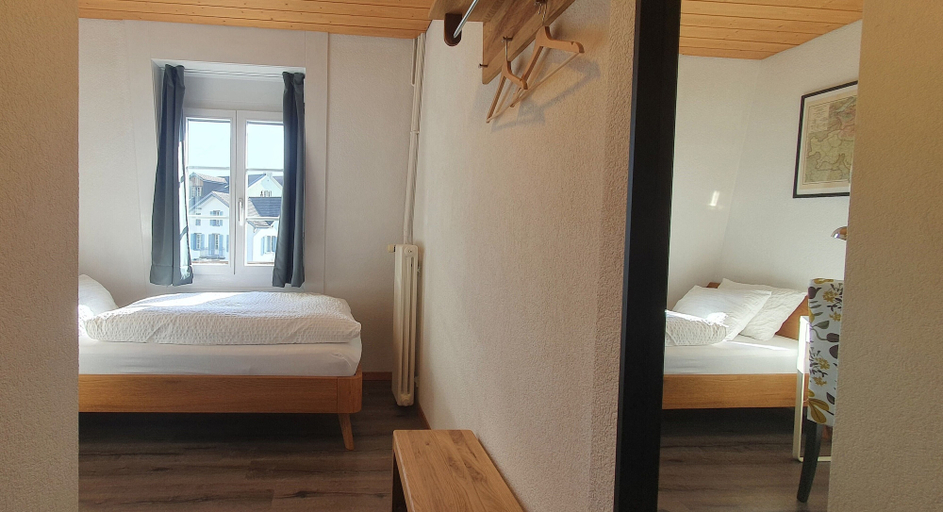 Bedroom 2, The Aarburg Hotel & Café, Interlaken