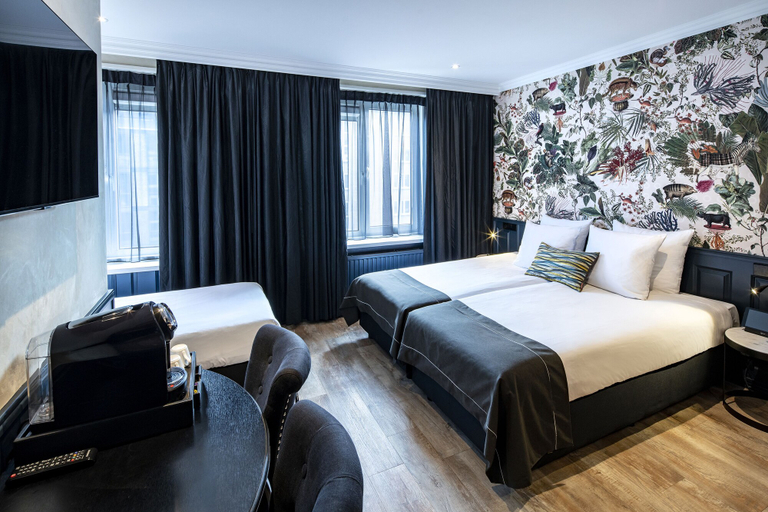 Bedroom 2, Hotel Sint Nicolaas, Amsterdam