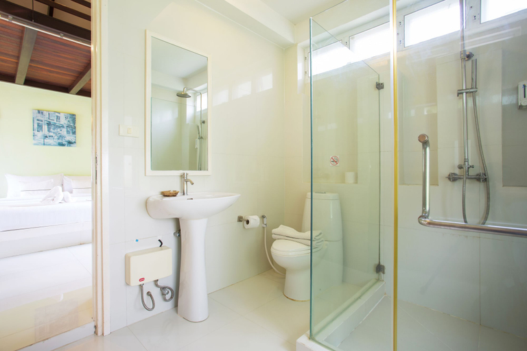 Bathroom 3, Watermill Resort, Pak Chong