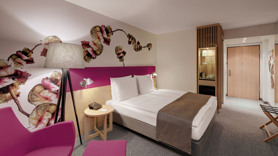 Bedroom 2, Holiday Inn FRANKFURT - ALTE OPER by IHG, Frankfurt am Main