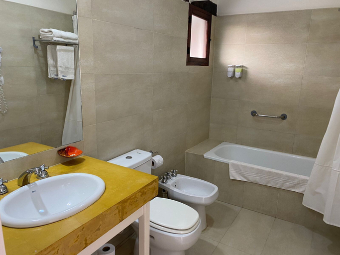 Bathroom 5, Posada de los Poetas Hotel Boutique, Capital
